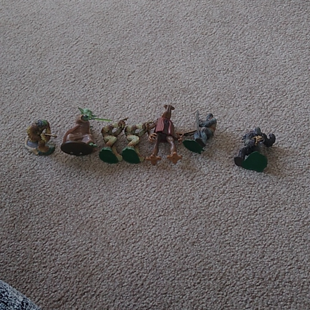 Vintage Star wars figures 3" to 4" tall in great condition